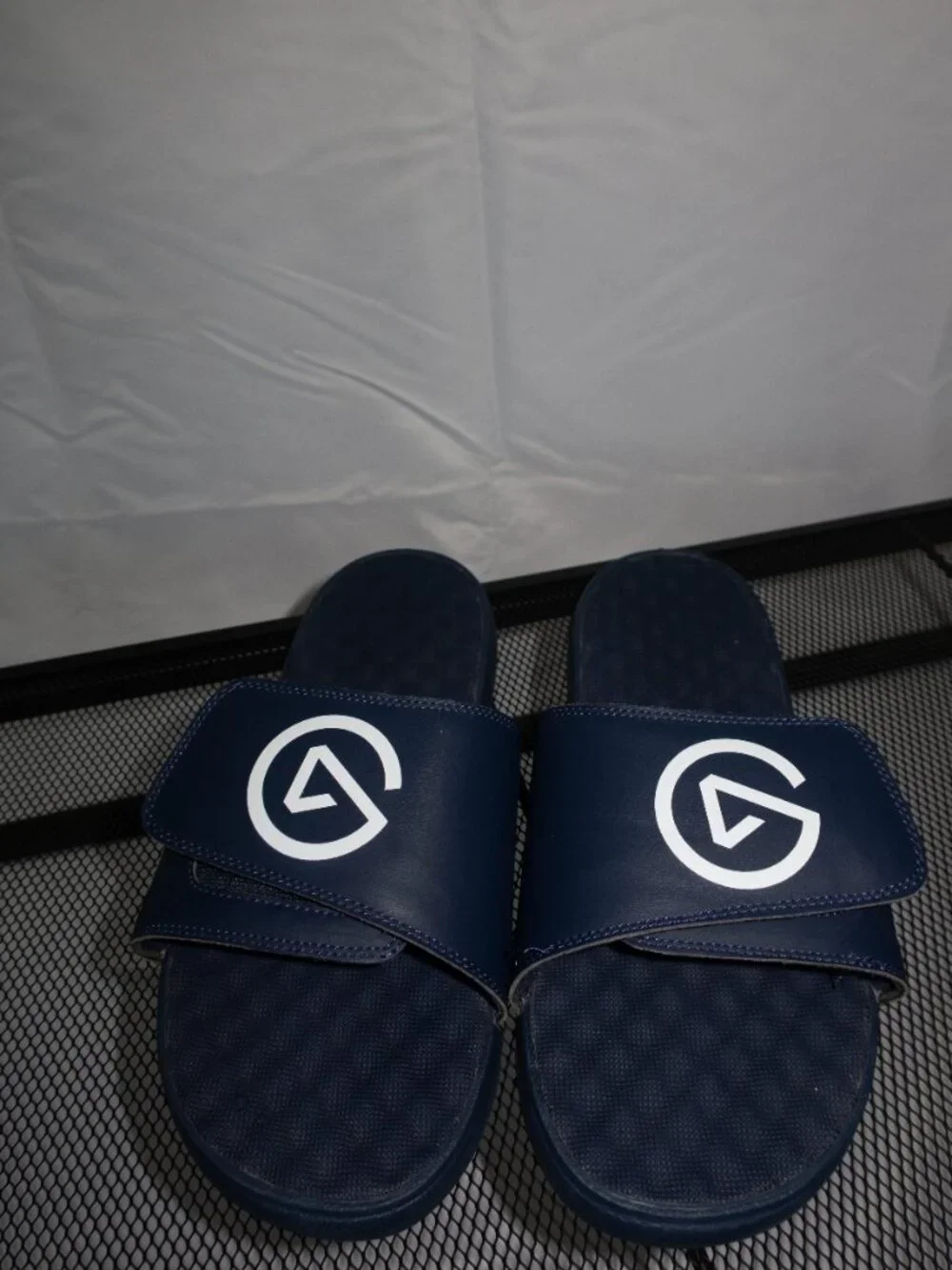 1 of 3 Team Summertime x Elgato Slides